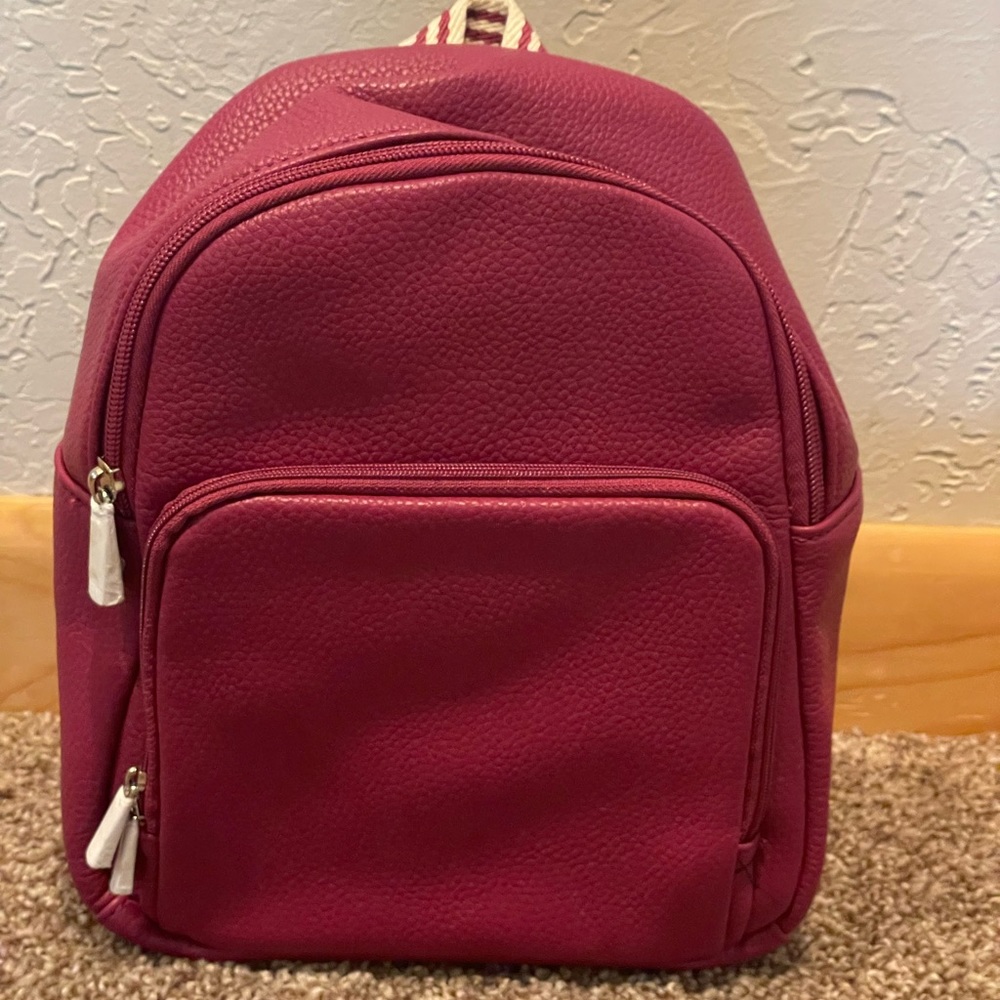 Thirty-One backpack purse bag. NEW!